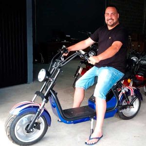 Scooter Elétrica Matriculável COCIS Rodas Largas Preta - Bernardinos